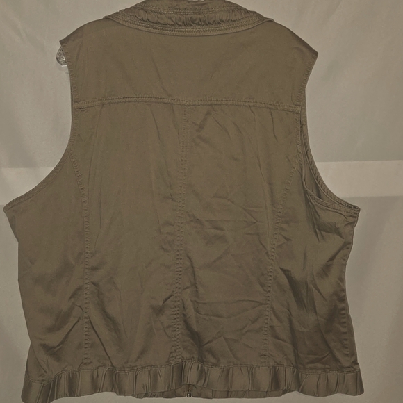 cj banks, Vest, 2X, Taupe, Beige Front Zip, Pockets, Elastic Waist, Lightweight - Picture 11 of 12